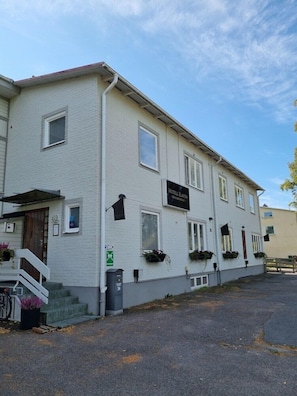 Exterior - Hotell Zlafen Bed And Breakfast (Karlskoga)