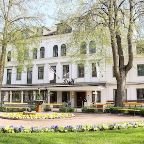 Exterior - Stadt Hotell & Konferens Lidköping (Lidköping)