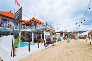 บริเวณภายนอก