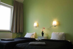 Room - Hotel Torslanda Studios (Torslanda)