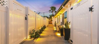 Newly Renovated 1BR Suite, Patio BBQ, Fire Pit