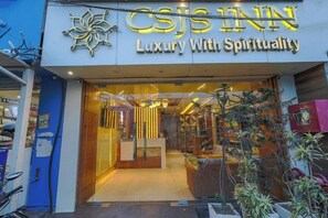Exterior detail - Csjs Inn By Krishna Group Of Hotels (Amritsar)