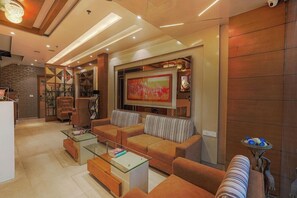 Lobby - Csjs Inn By Krishna Group Of Hotels (Amritsar)