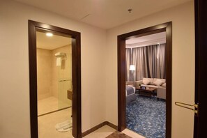Interior - Zaha AL Munawara (Madinah)