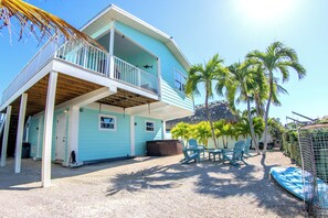 Exterior - 3-bedroom house in lovely Marathon with canal and private dock close to Sombrero (Marathon)
