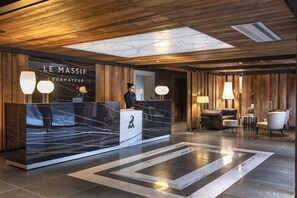 Lobby - Le Massif Hotel & Lodge Courmayeur (Courmayeur)