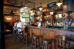 Bar (en la propiedad)
