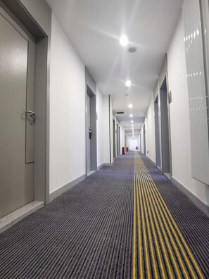 Interior - 7 Days Inn Premium ex Beijing Dongzhimen Airport Express Station (Beijing)