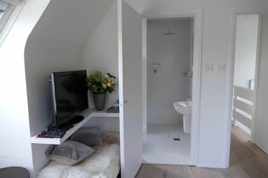 Bathroom - Knoydart Bed and Breakfast (Sleat)