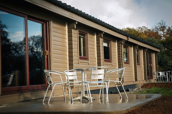 Outdoor dining - Armadale Castle (Sleat)