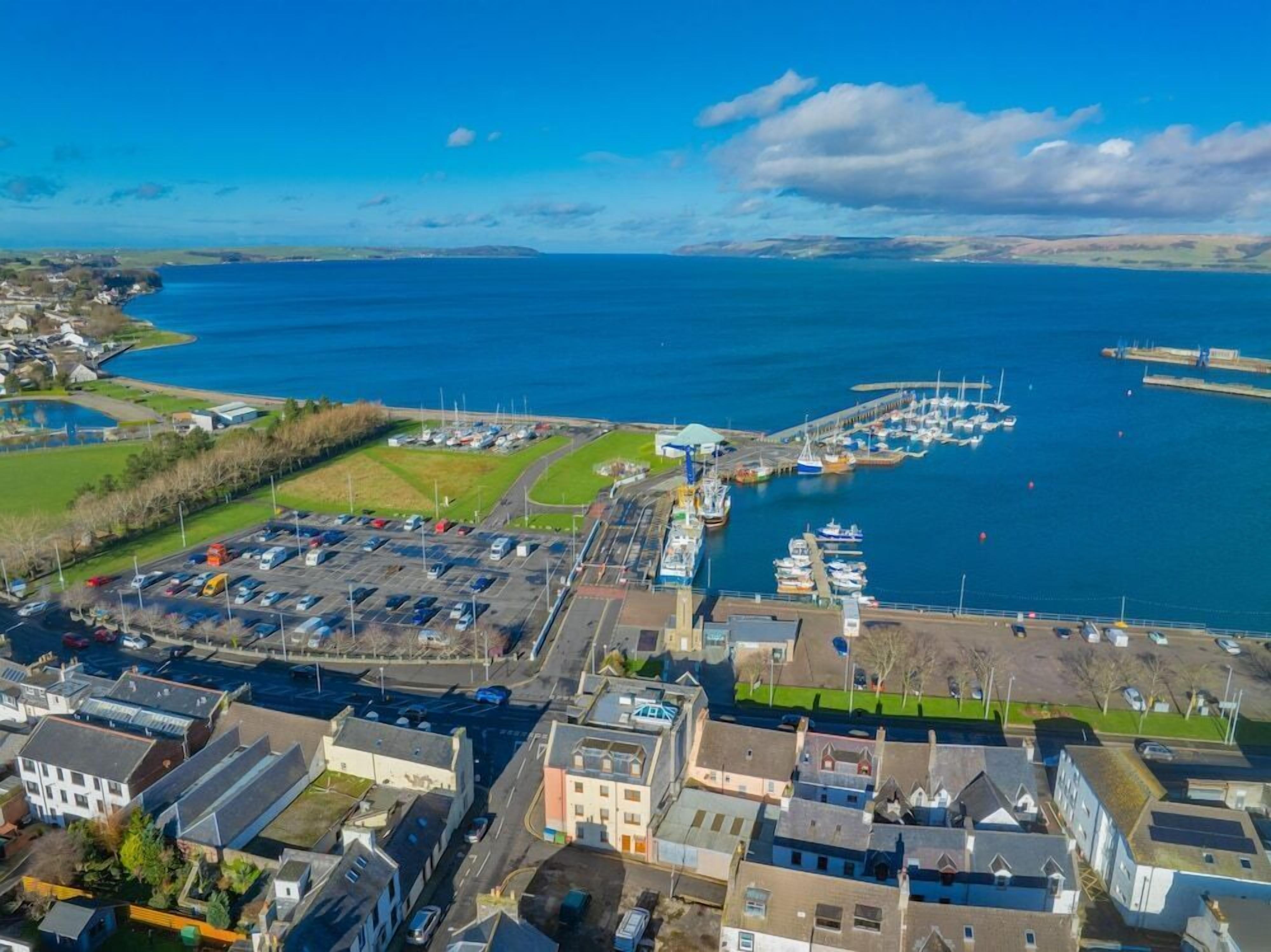 Marina