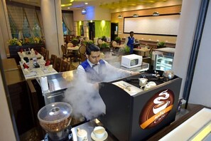 Dining - Alain Hotel Apartments (Ajman)