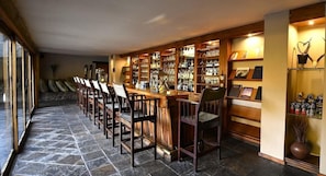 Bar (en la propiedad)