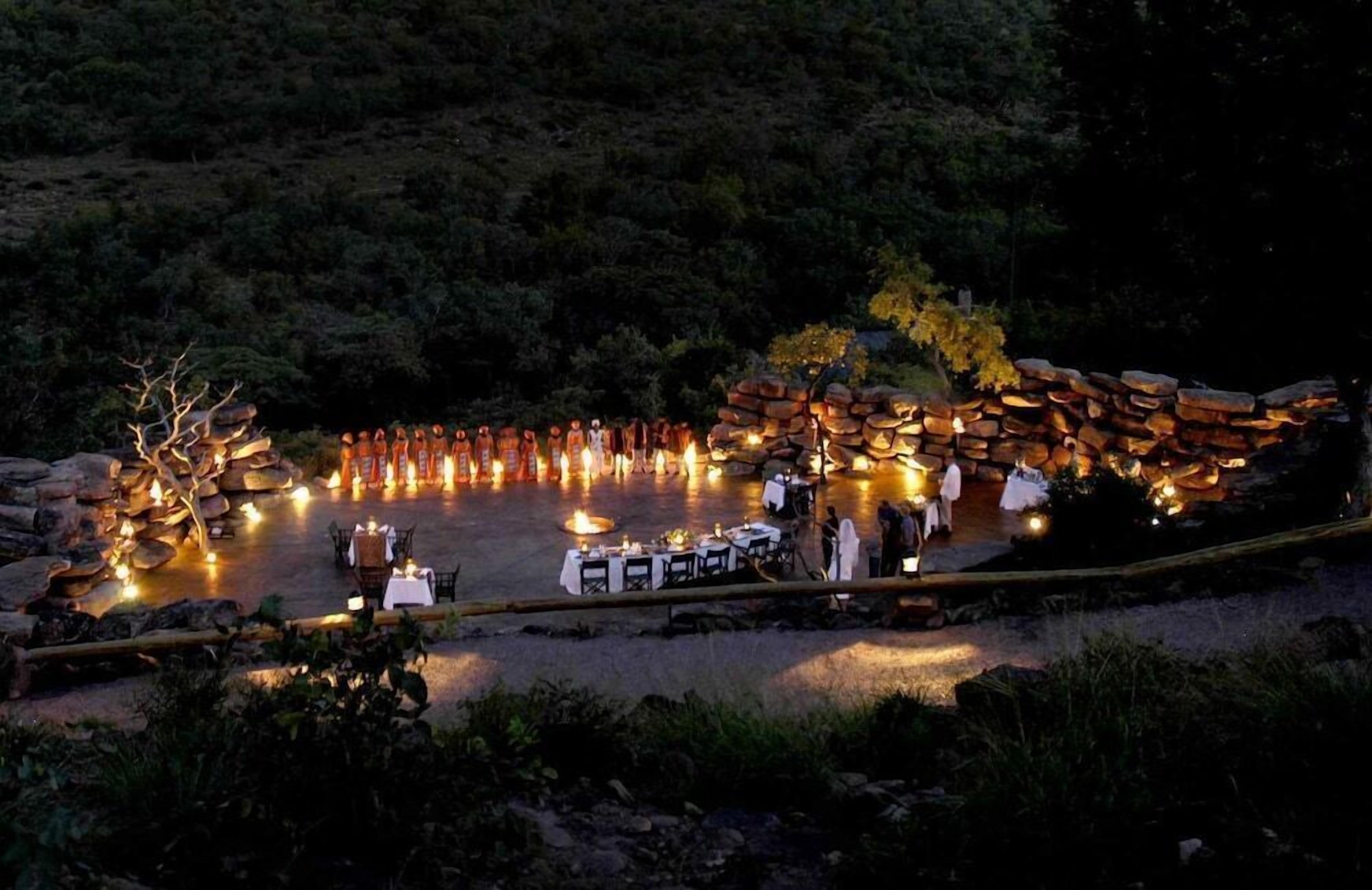 Kawasan bankuet terbuka