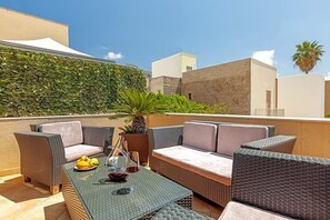 Terrace/patio - Ghibli Hotel (San Vito Lo Capo)