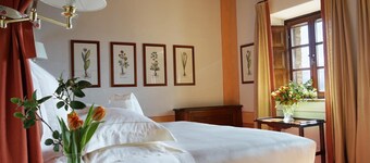 Castello Banfi - Il Borgo