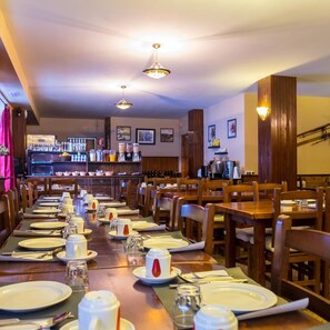 Dining - Peretol (Bordes d'Envalira)
