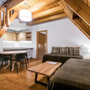 Interior - Serrano (Vielha e Mijaran)