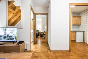 Interior - Serrano (Vielha e Mijaran)