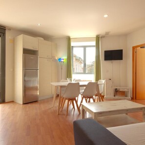 Dining - Apartamentos El Carmen by Be Alicante (Alicante)