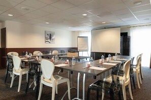 สถานท ี่จัดงานประชุม