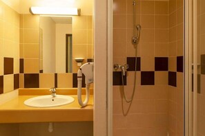 Bathroom - Hotel THE Originals LA Souterraine Alexia (La Souterraine)