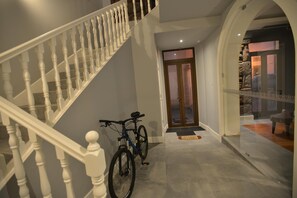 Interior - Charming Blue (Vila do Porto)