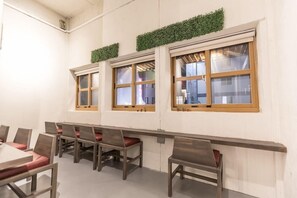 Dining - Tiintinn Inn Showtime (Taitung)