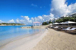 Beach - Hammock Cove Resort And Spa (Willikies)