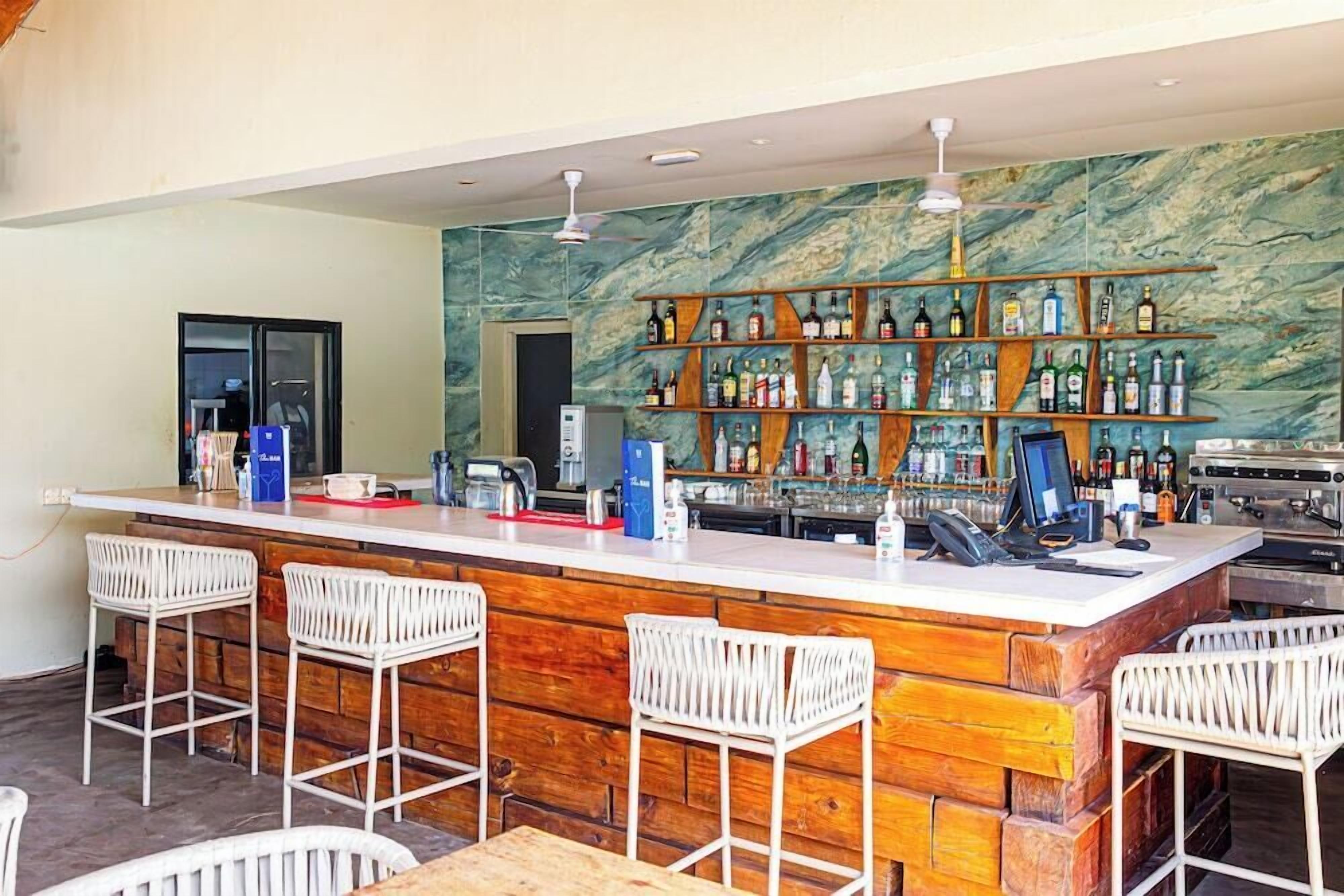 Bar (in der Unterkunft)