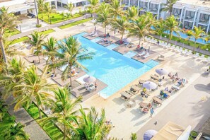 Pool - Tamala Beach Resort (Serrekunda)