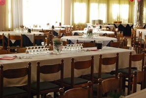 Banquet hall - Hotel Villaggio Il Gabbiano (Passignano sul Trasimeno)