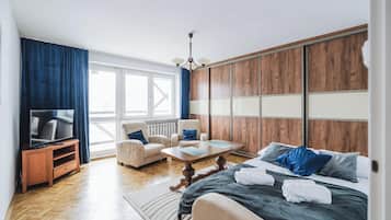 Strykjärn/strykbräda, wi-fi och sängkläder