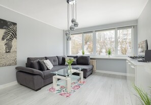 TV - Szczecin 9 Maja Bright Studio (Szczecin)