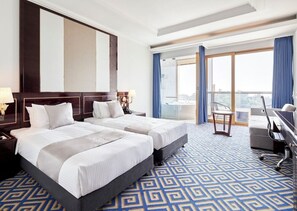 Room - Goldone Hotel and Suites (Seogwipo)