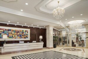 Lobby - Goldone Hotel and Suites (Seogwipo)
