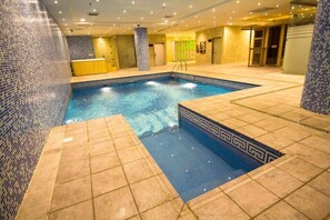 Pool - Rest Night Hotel Suites Al Hamra (Riyadh)