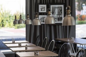 Dining - Harbr Hotel Konstanz (Konstanz)