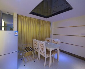 Dining - Louidon Mega Apartment Hotel Of Kam Rueng Plaza - Sunshine Apartment (Guangzhou)