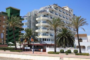 บริเวณภายนอก