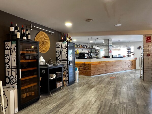 Bar (on property) - Hotel Hey Peniscola (Peniscola)