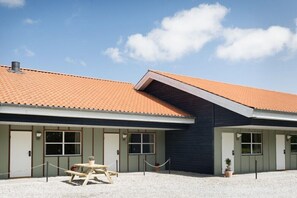 Exterior - Sleep2night (Helsingor)