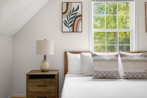 4 bedrooms, free WiFi, bed sheets - Peaceful Bryce Cabin + Hot Tub + Fire Pit + Pets - 3 BR + Loft (Mount Jackson)