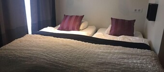 North West Hotel & Restaurant