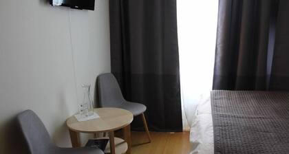 North West Hotel & Restaurant