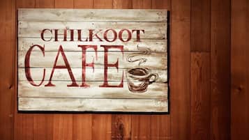 ๋ด๋ถ ์ธ๋ถ ์ฌ์ง