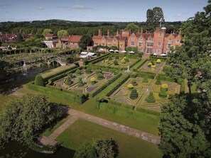 Exterior - Great Fosters (Egham)