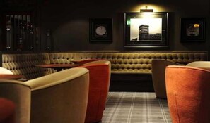 Dining - Village Manchester Hyde Hotel Leisure Club (Hyde)