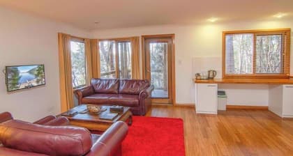 Lake St Clair Lodge