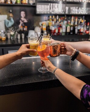 Bar (en el alojamiento)